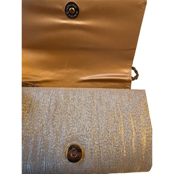La Regale Gold Glitter Evening Clutch With Chain Strap & Satin Interior - Picture 3 of 6